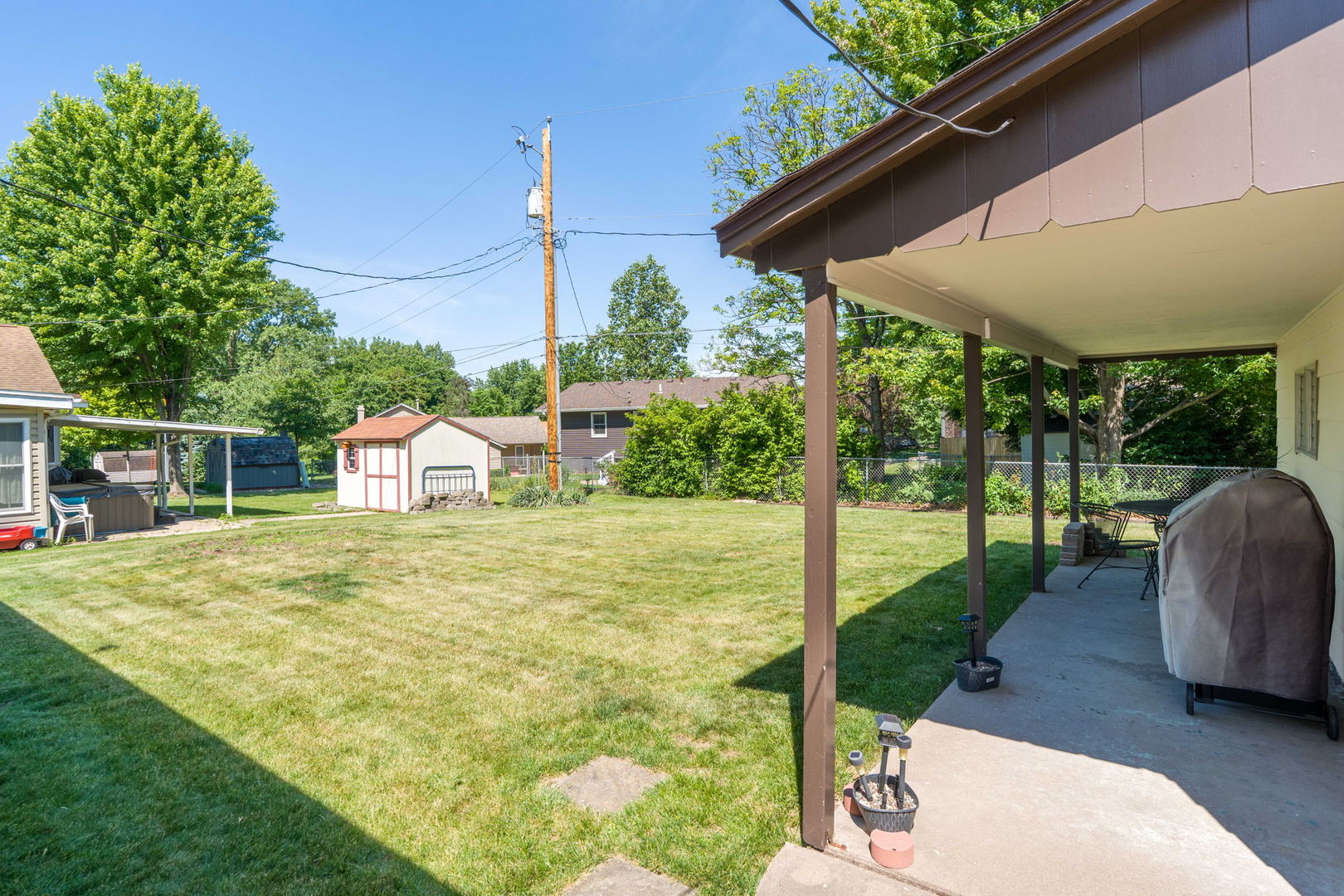 2368 Queens Court