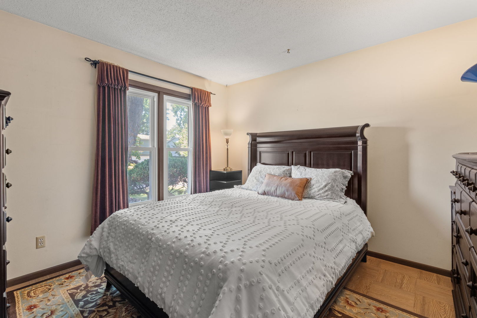 2368 Queens Court