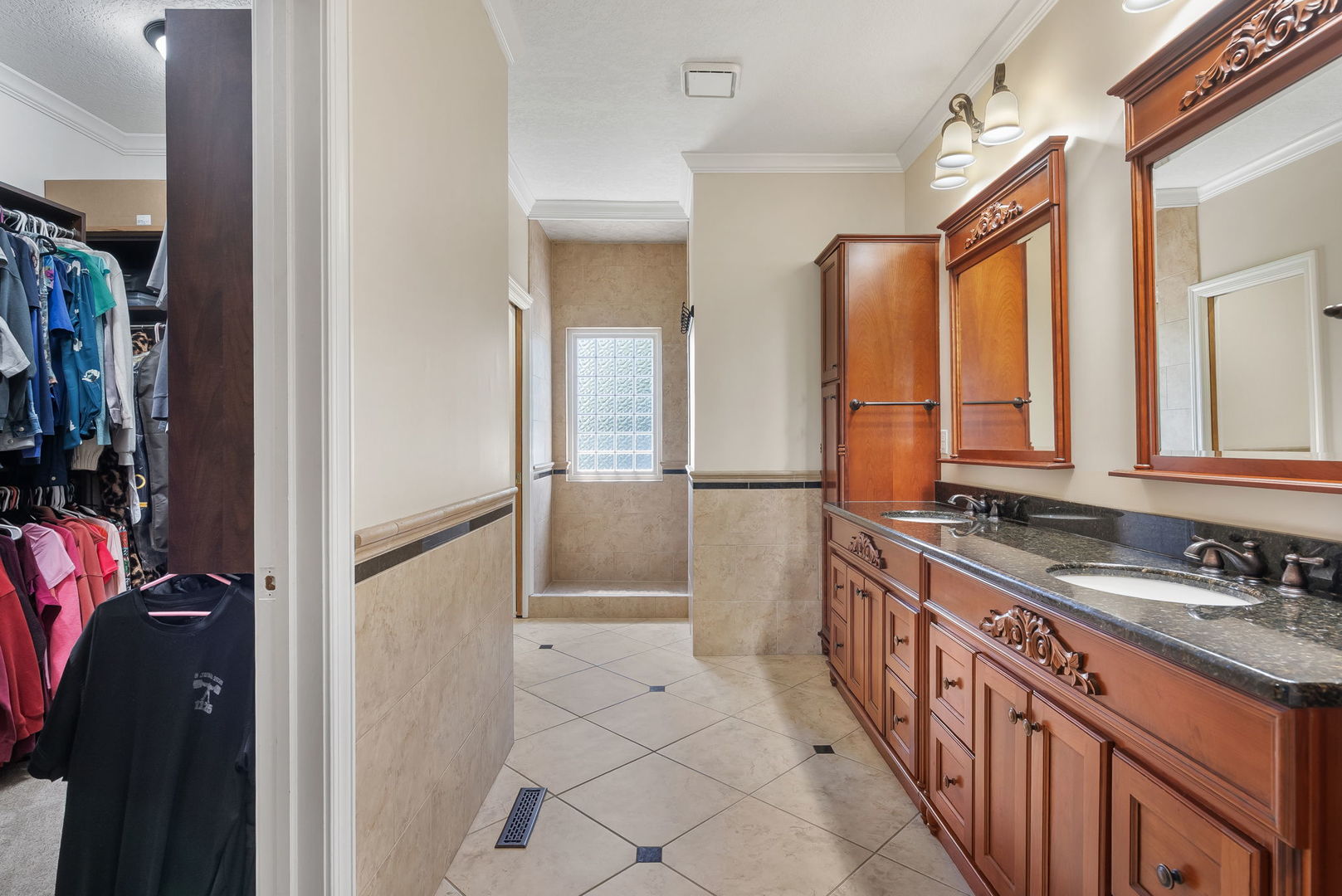 2267 Saint Andrews Circle