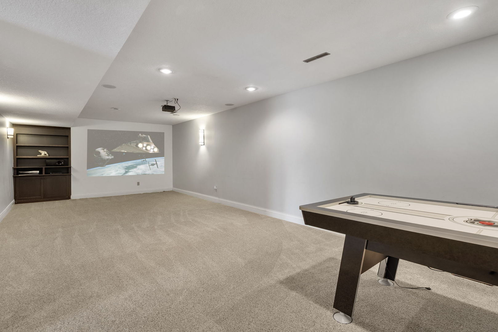 2267 Saint Andrews Circle
