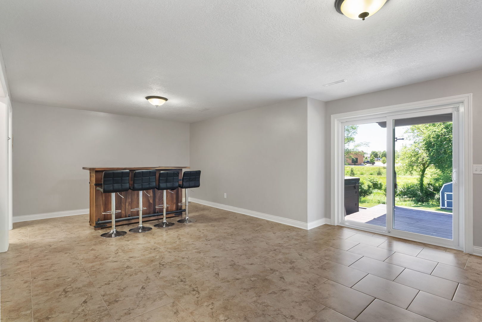 2267 Saint Andrews Circle