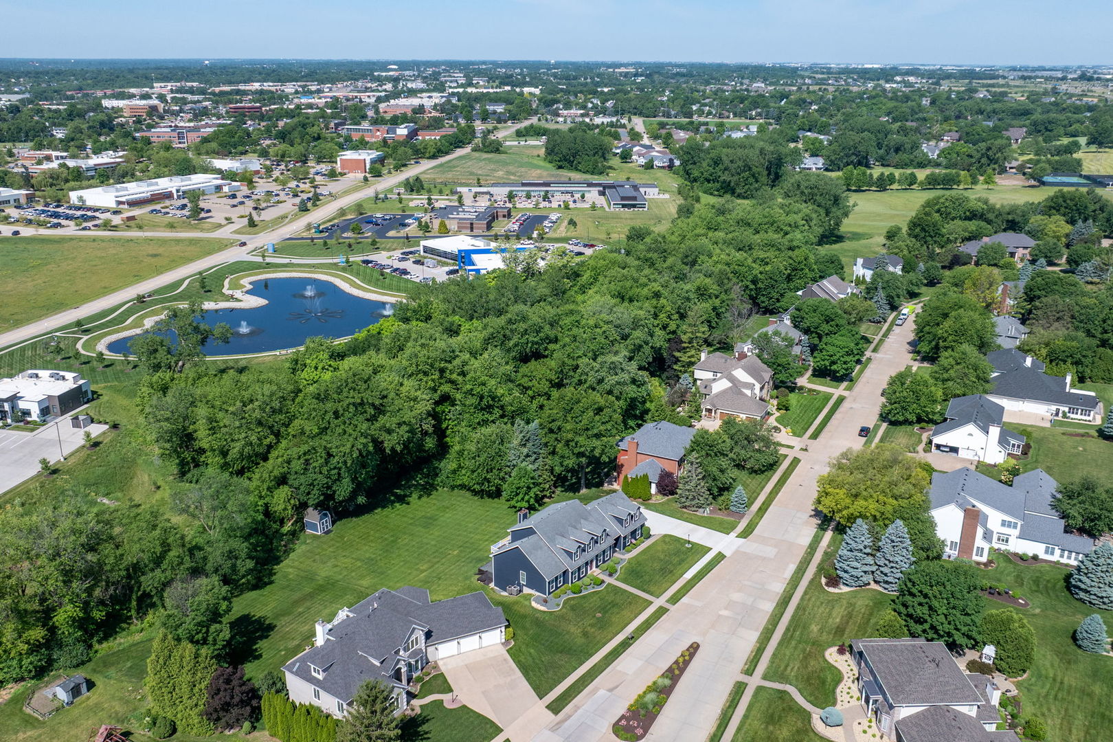 2267 Saint Andrews Circle
