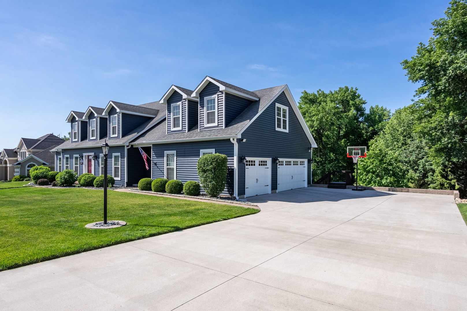 2267 Saint Andrews Circle