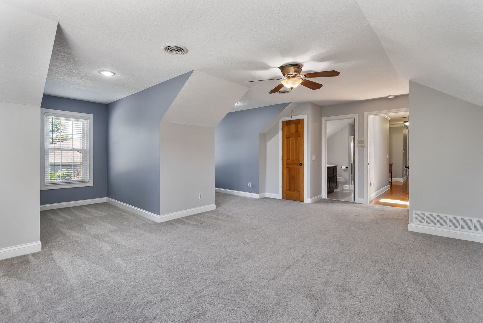 2267 Saint Andrews Circle