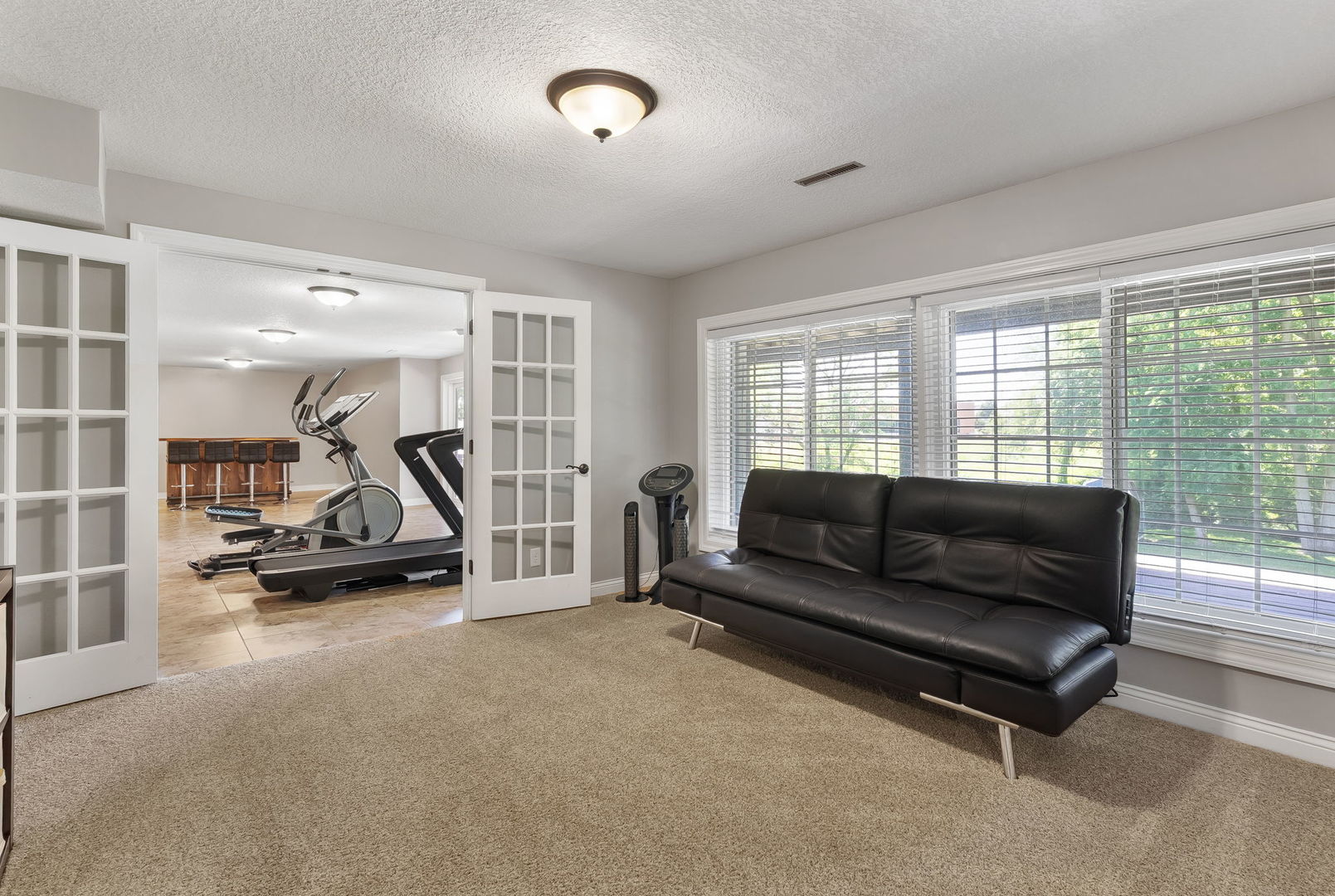 2267 Saint Andrews Circle
