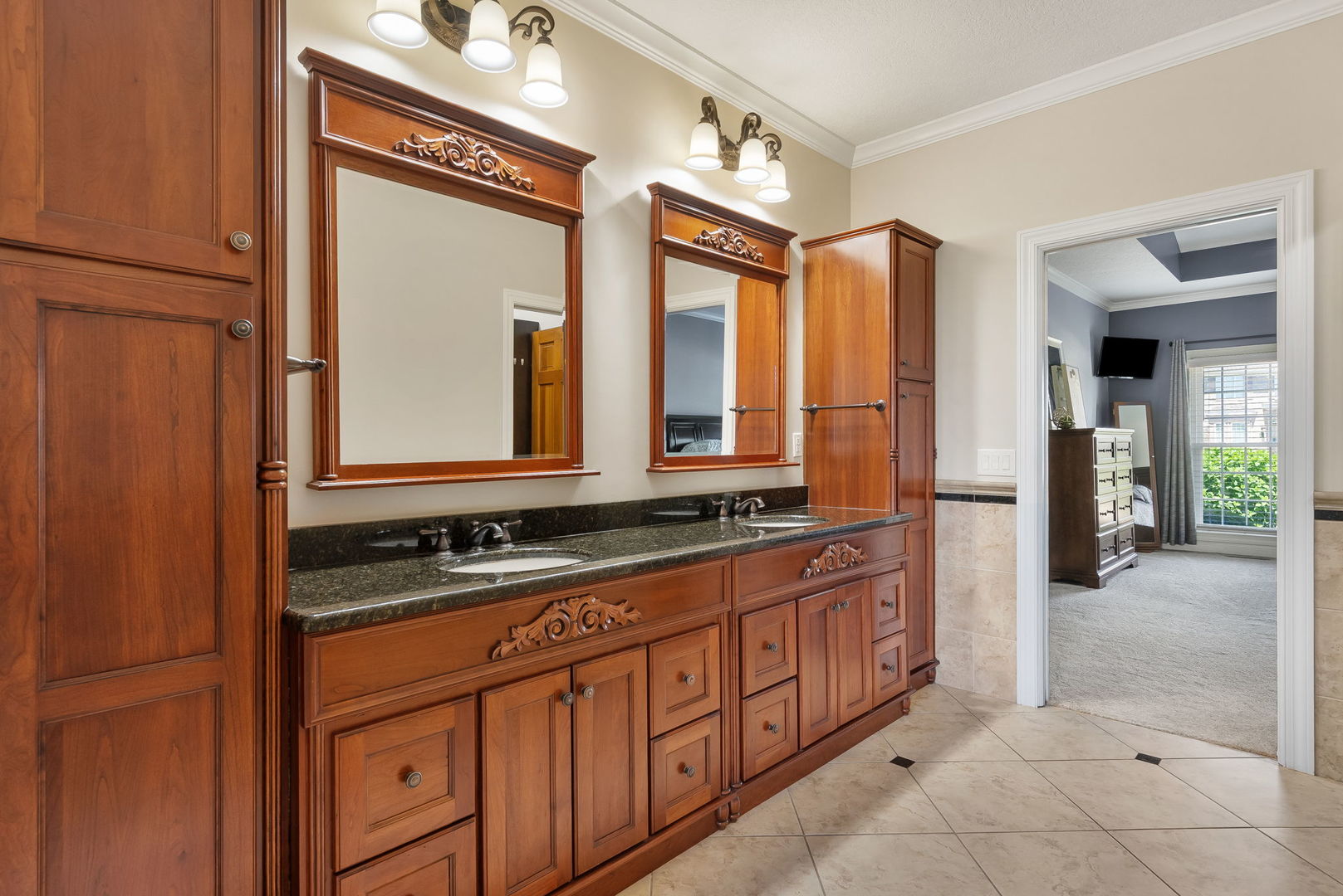 2267 Saint Andrews Circle