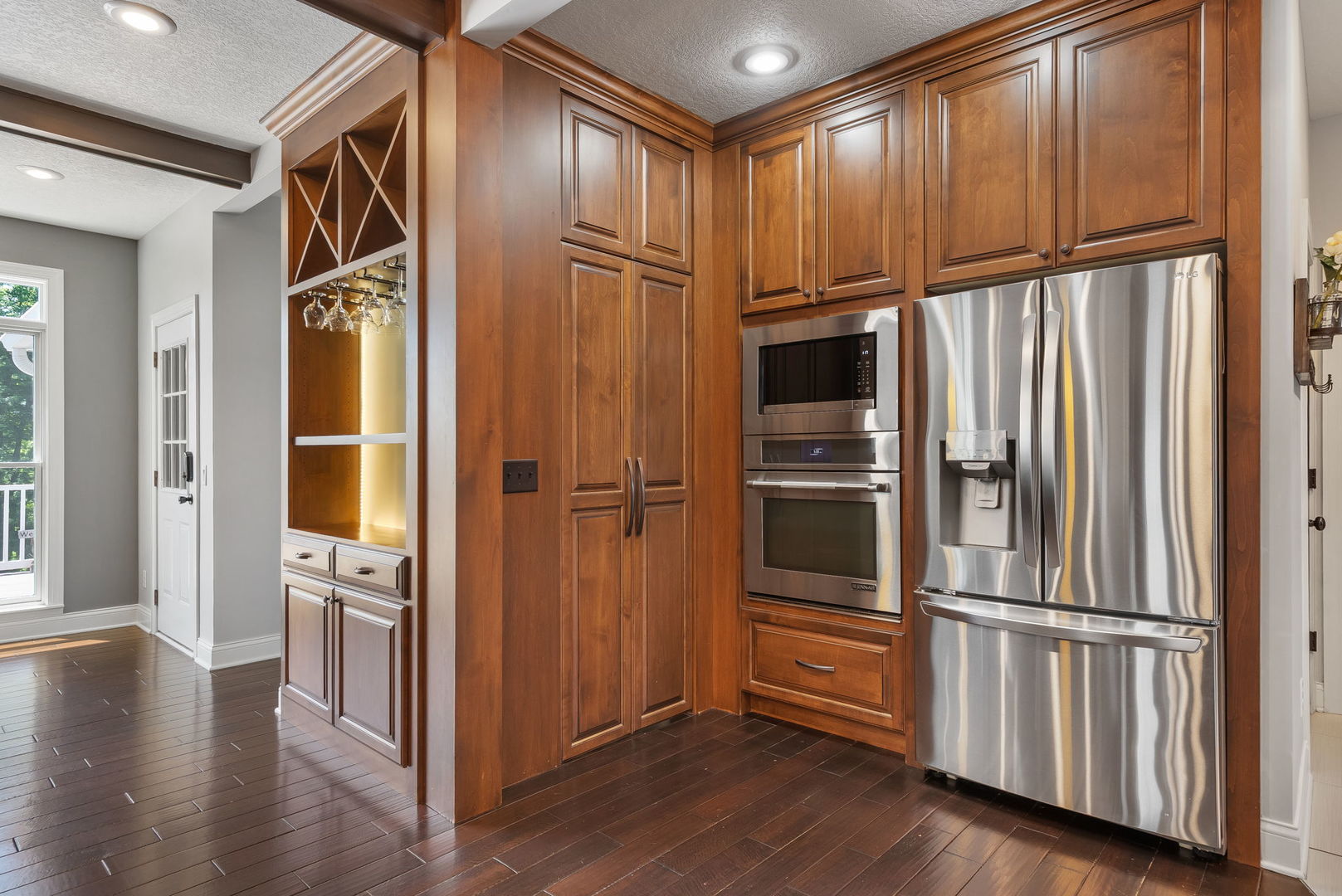 2267 Saint Andrews Circle