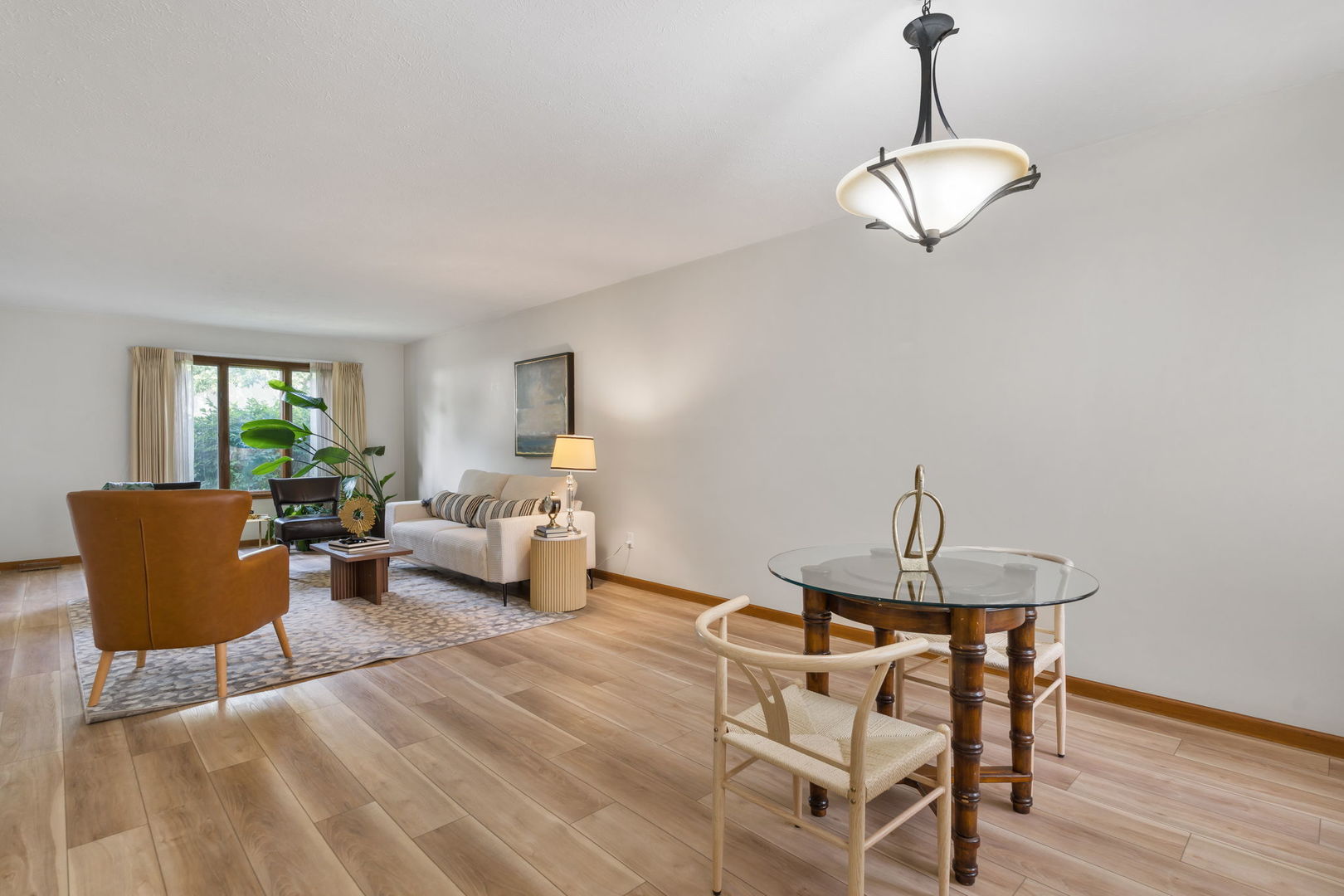 4554 Bunker Hill Drive
