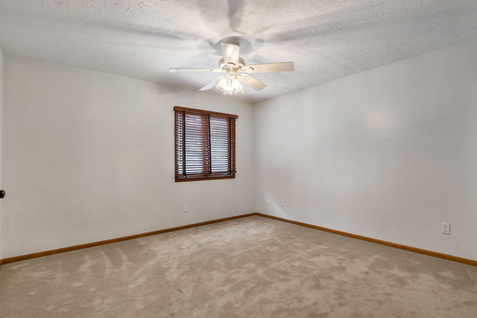 4554 Bunker Hill Drive