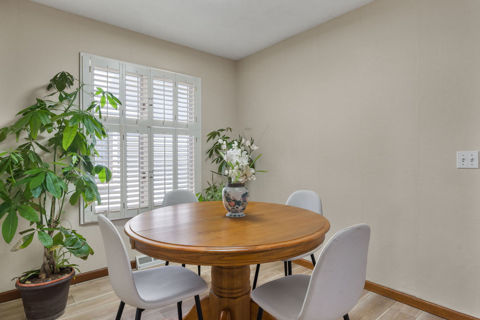 4554 Bunker Hill Drive