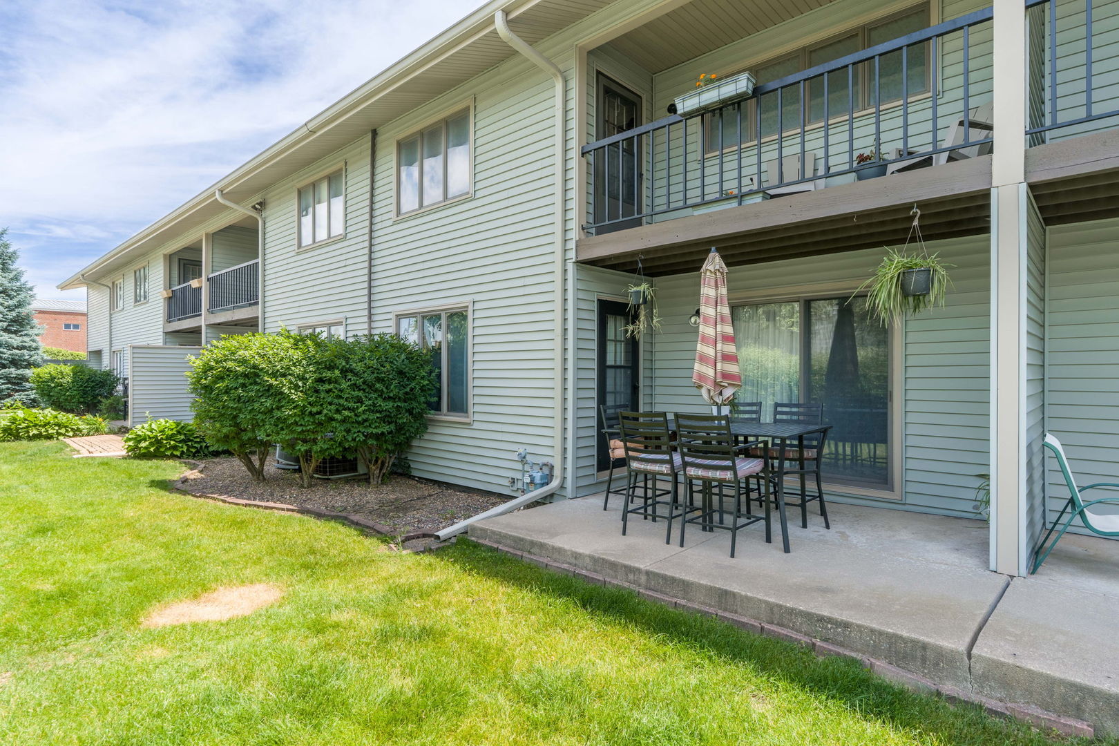 4554 Bunker Hill Drive