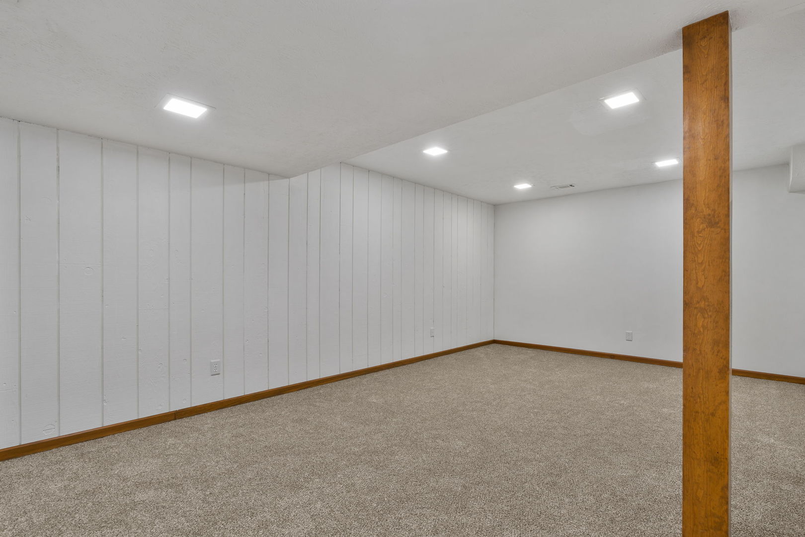 4554 Bunker Hill Drive