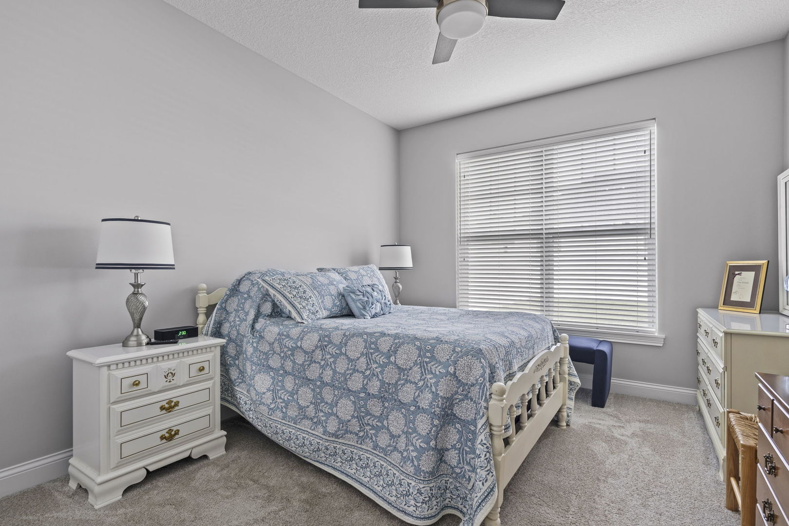 7051 Grove Crossing