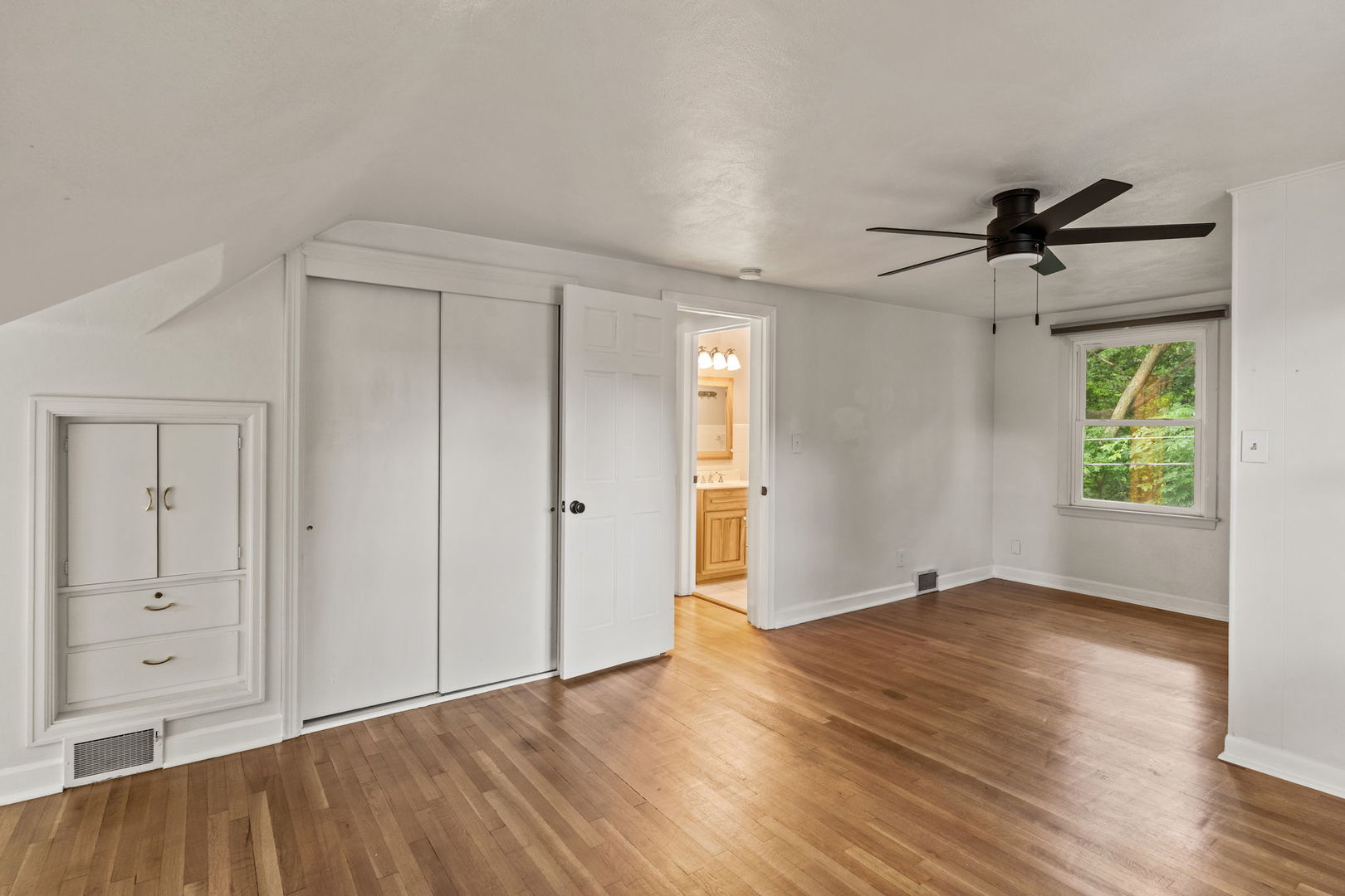 2140 Fairhaven Road