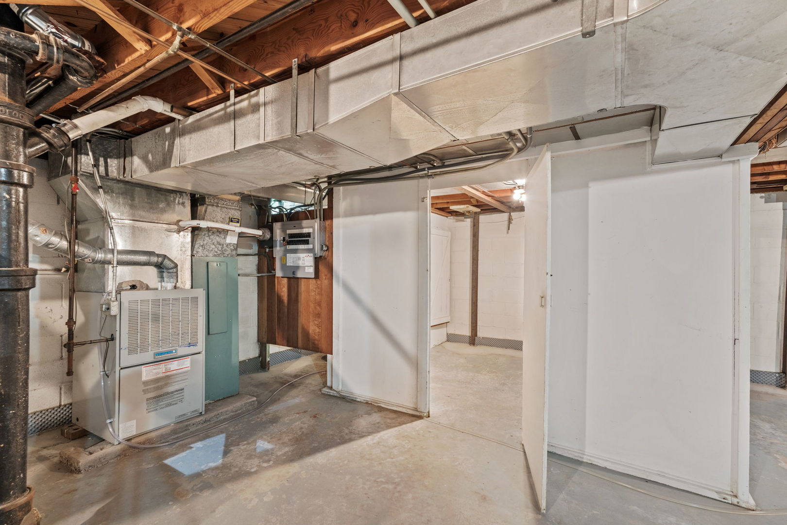 2140 Fairhaven Road