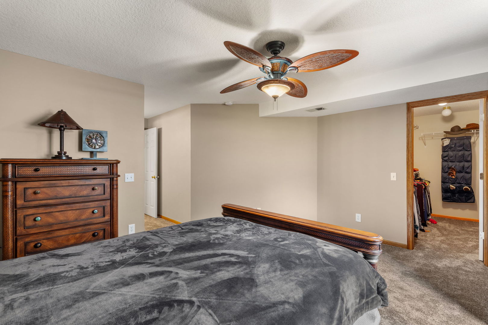 3421 Meadow Court