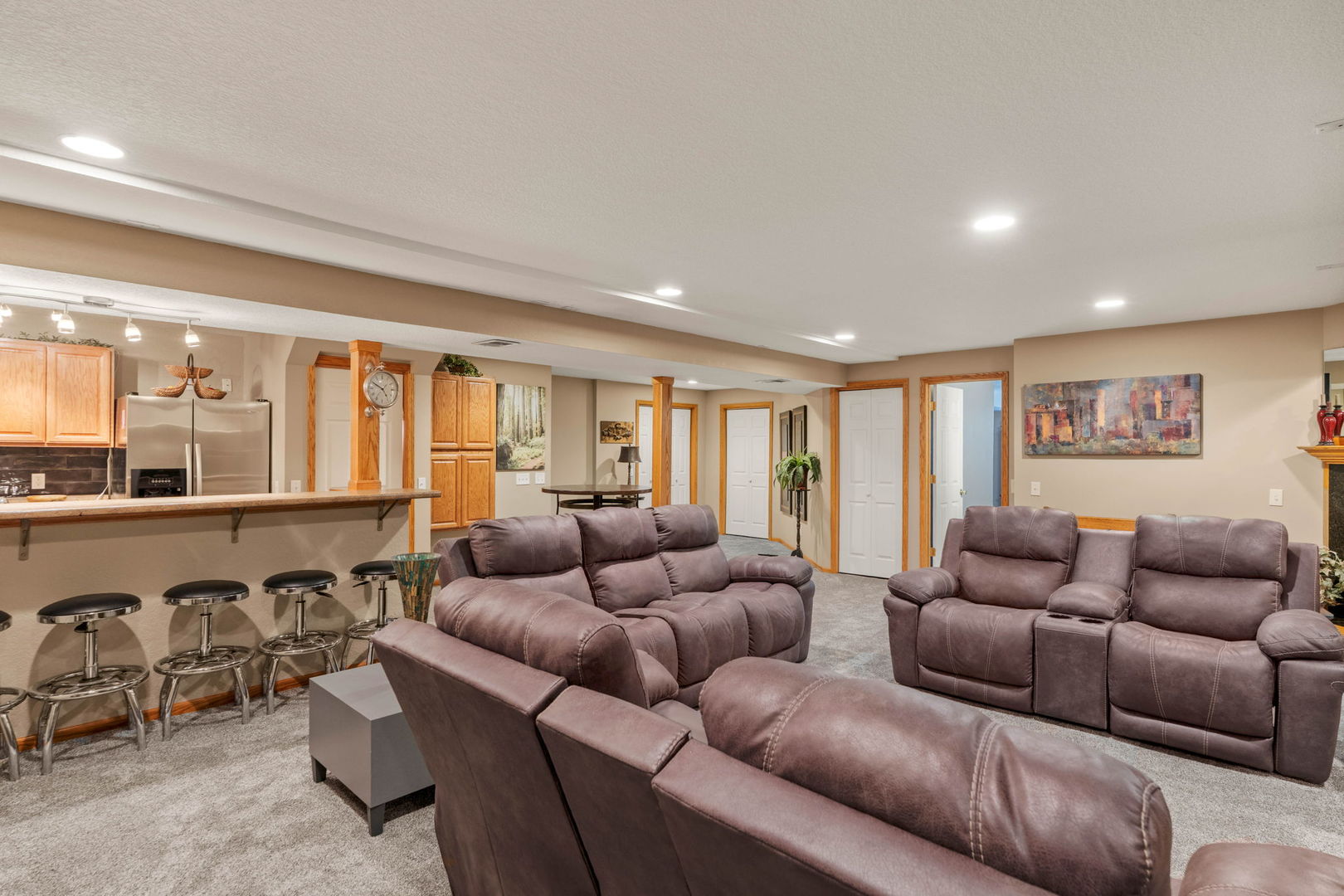 3421 Meadow Court