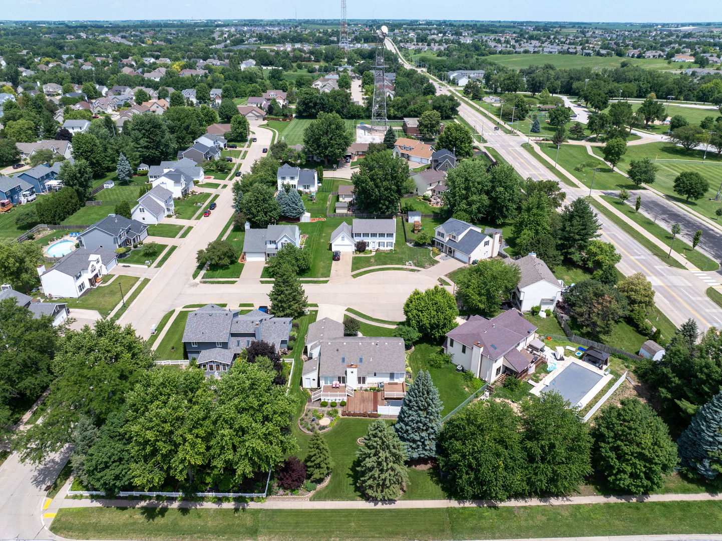 3421 Meadow Court