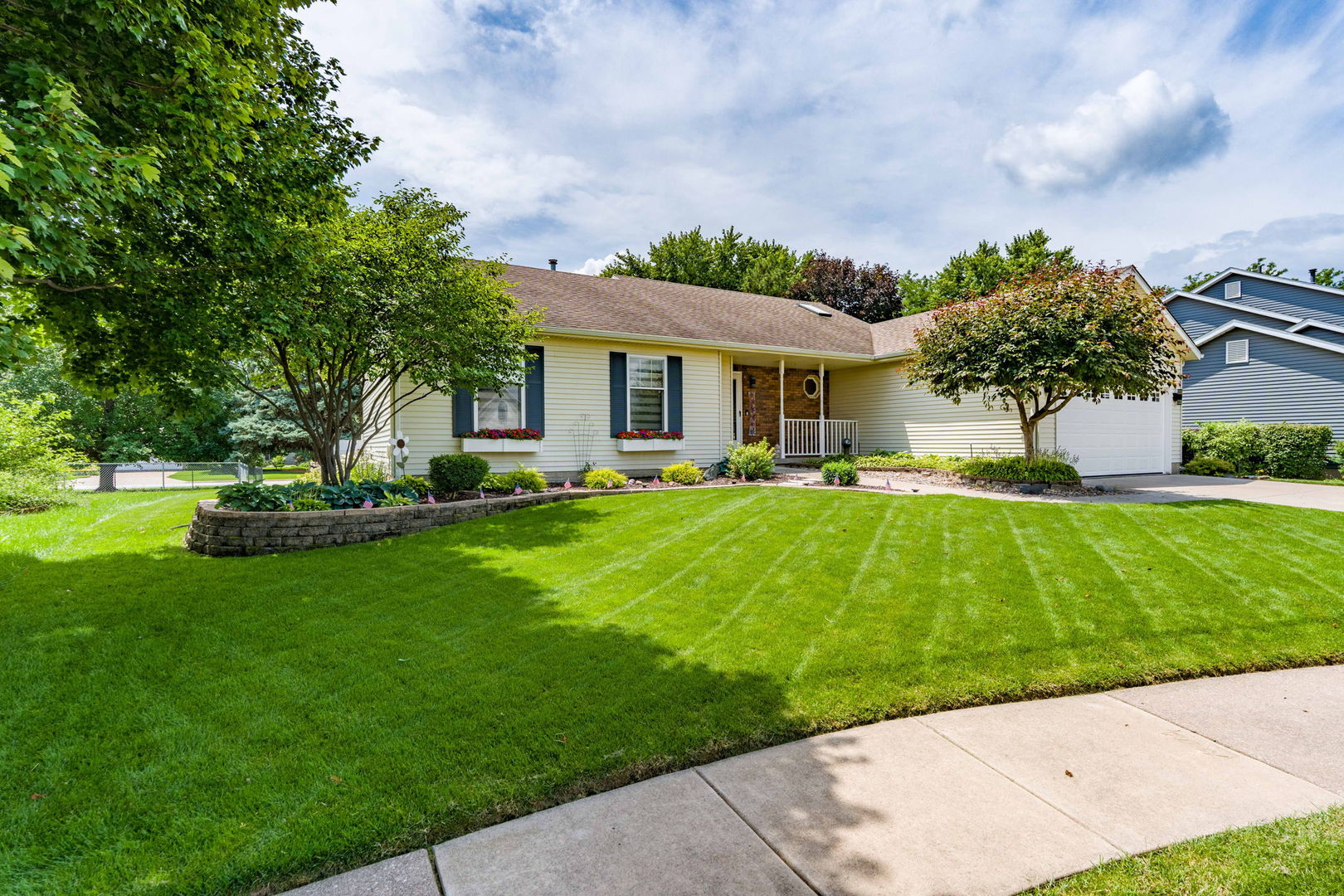 3421 Meadow Court