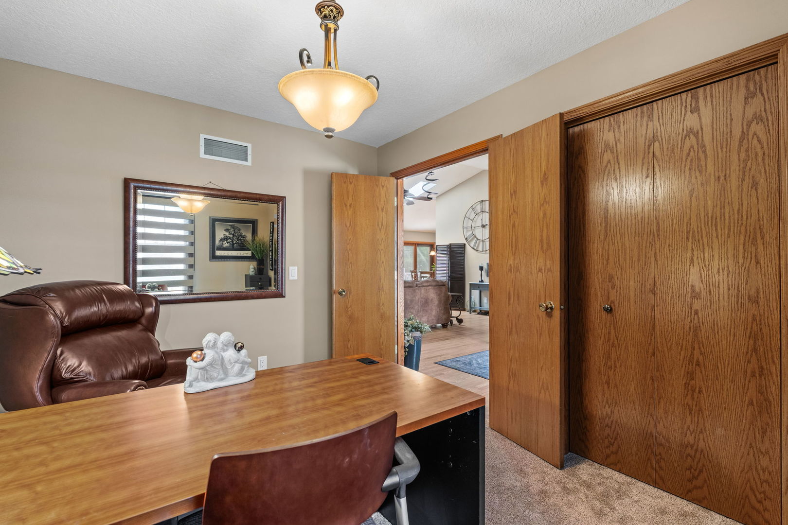 3421 Meadow Court