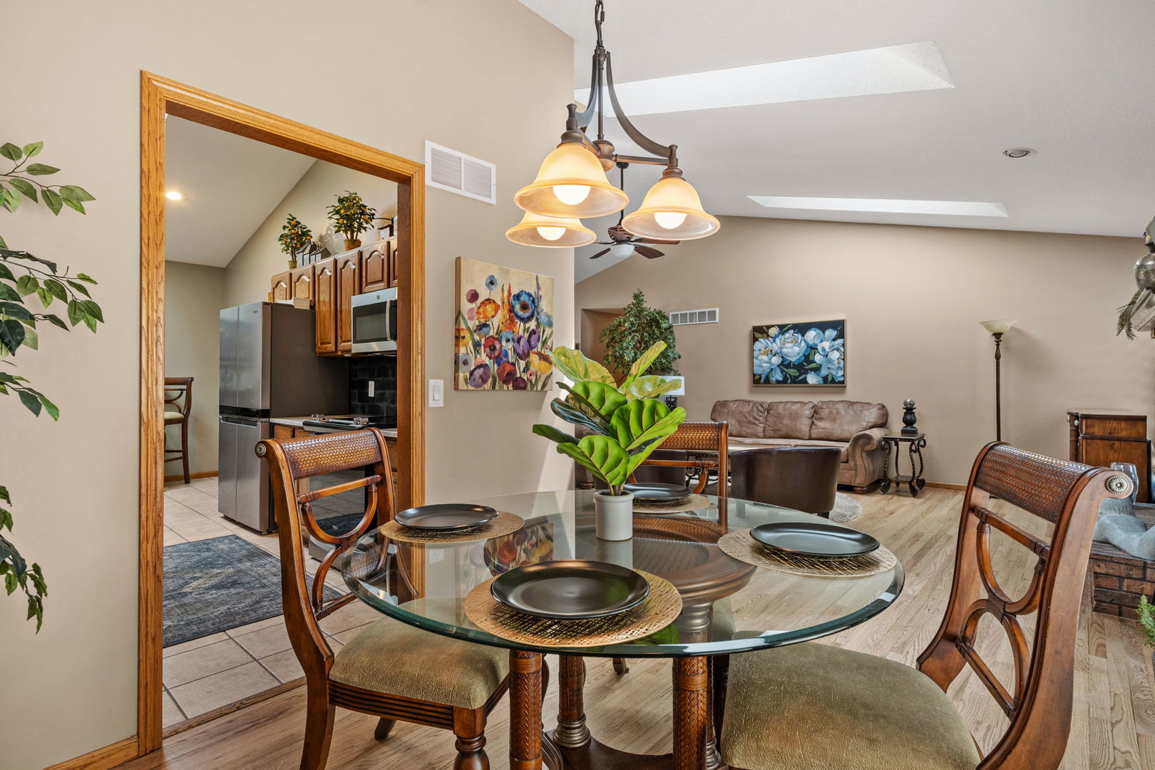 3421 Meadow Court