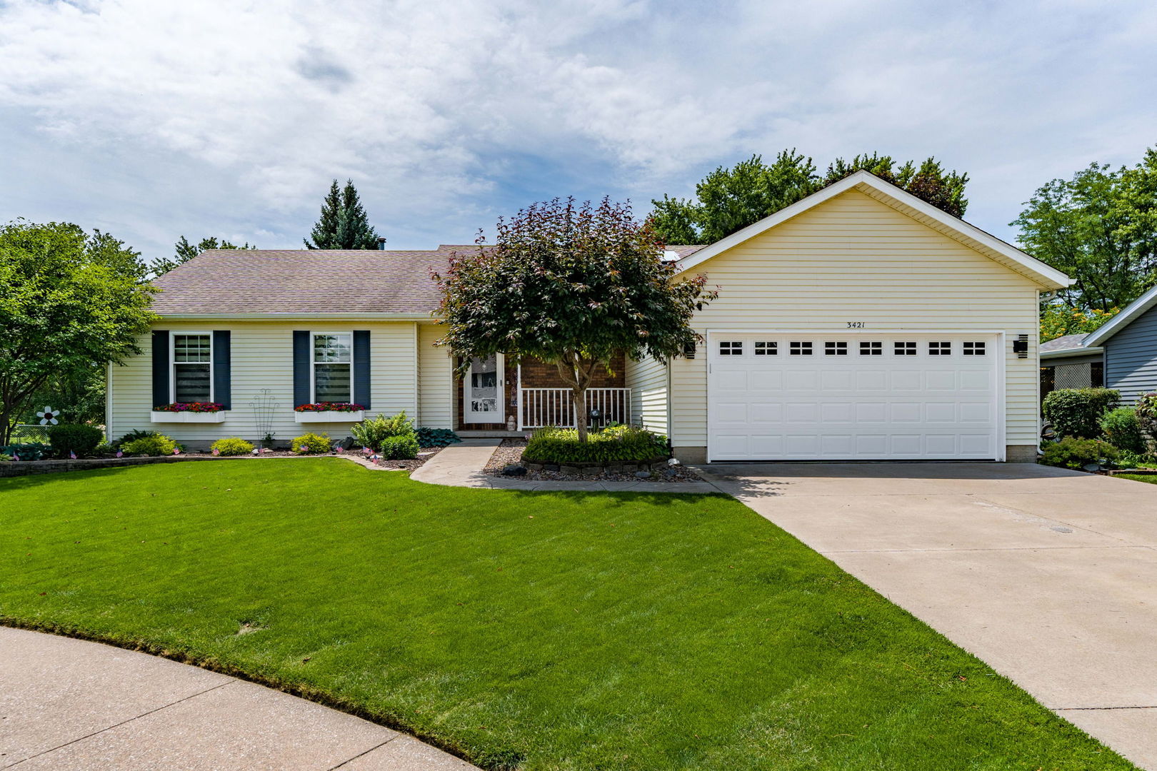 3421 Meadow Court
