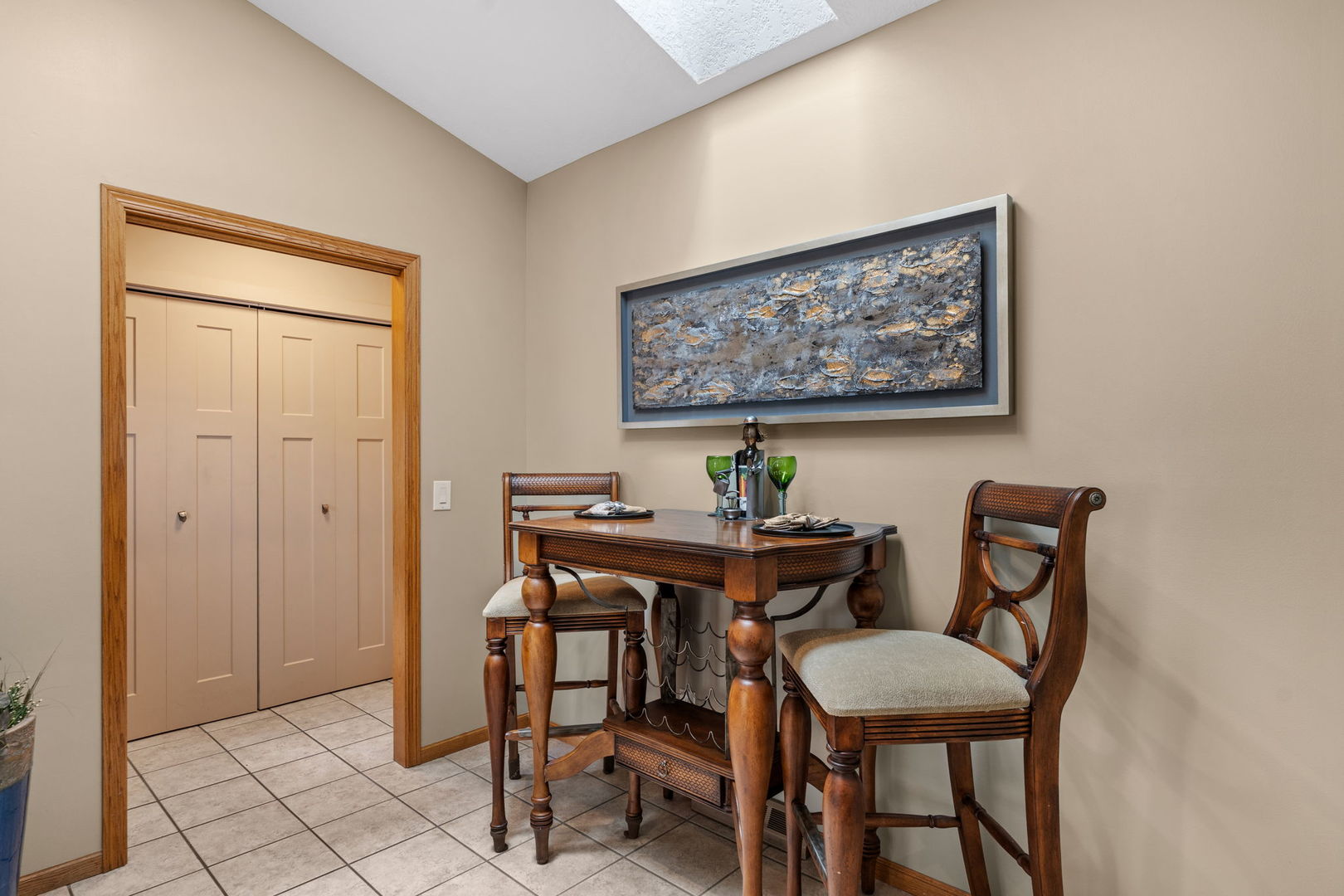 3421 Meadow Court
