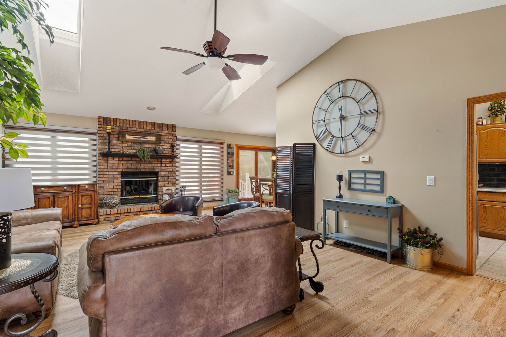 3421 Meadow Court
