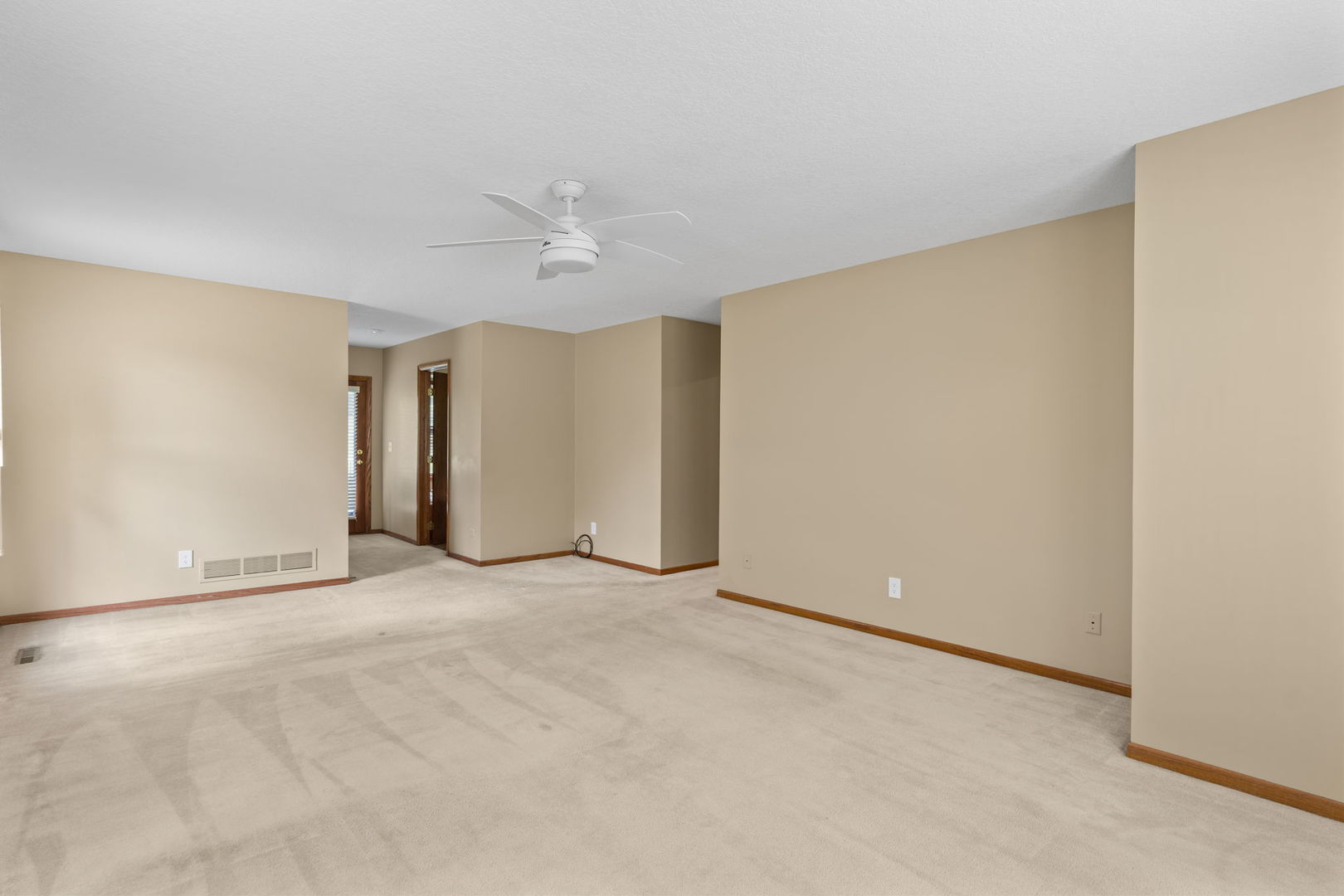 5018 Turnberry Lane