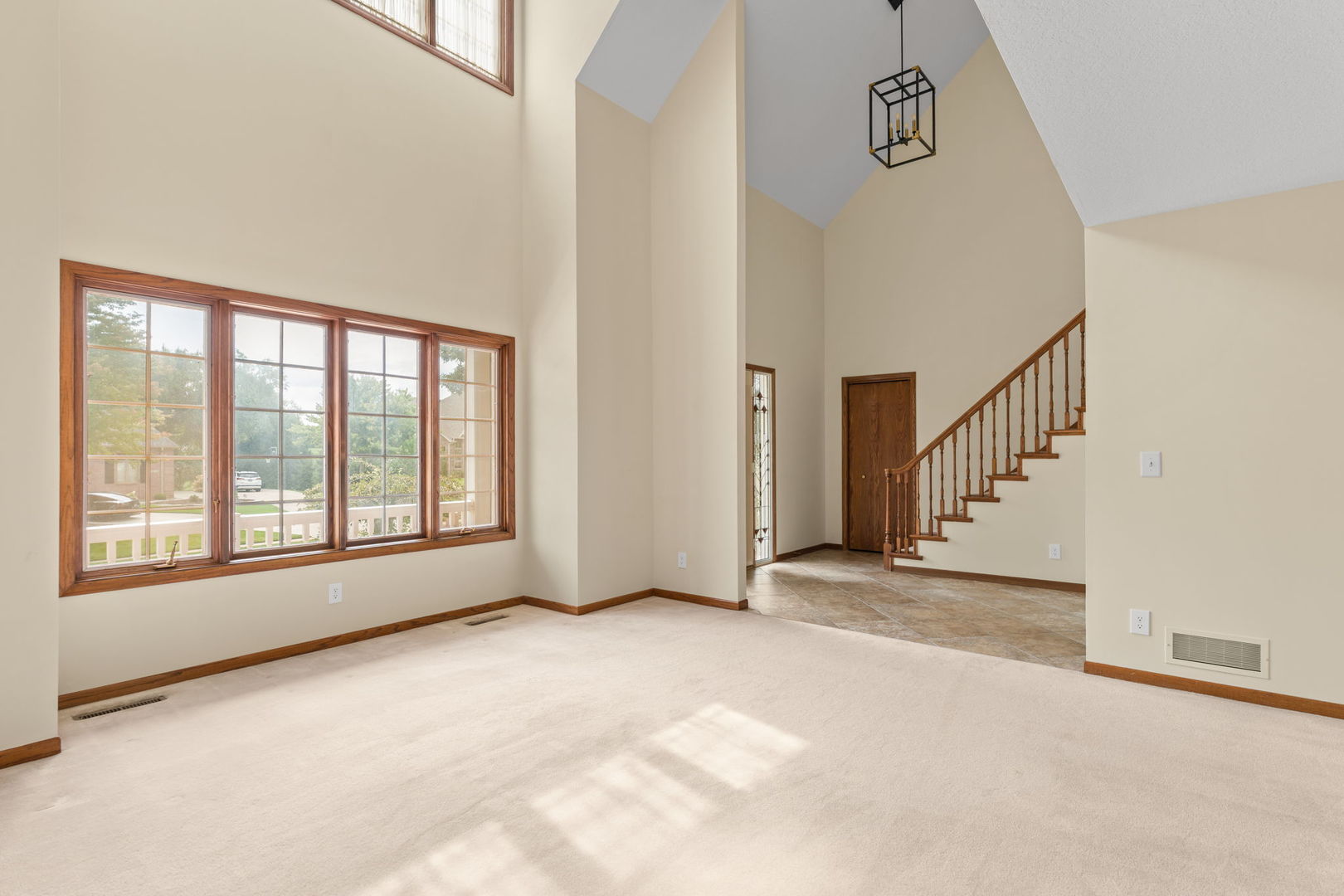 5018 Turnberry Lane