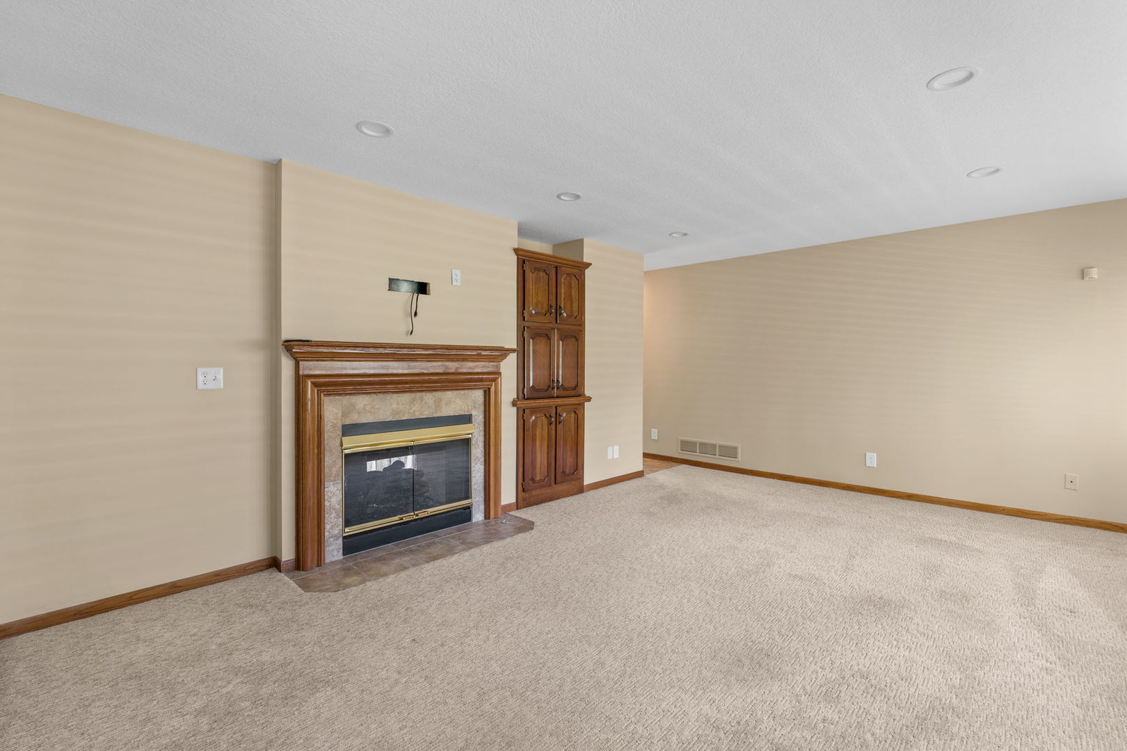 5018 Turnberry Lane