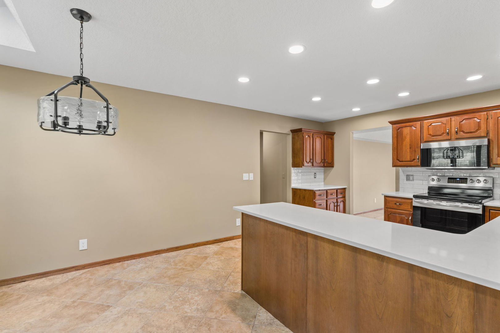 5018 Turnberry Lane