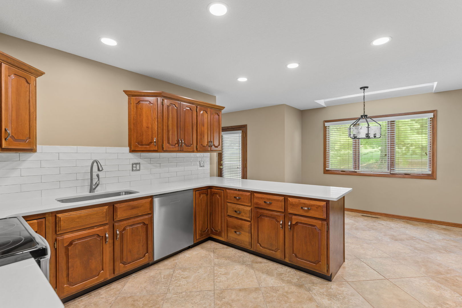 5018 Turnberry Lane
