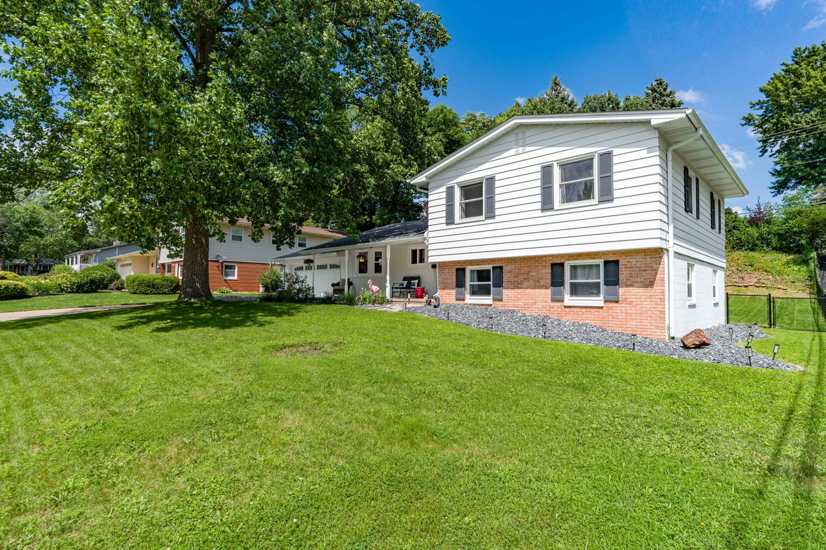 2327 Salem Court