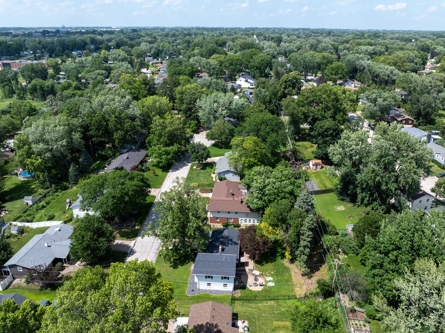 2327 Salem Court
