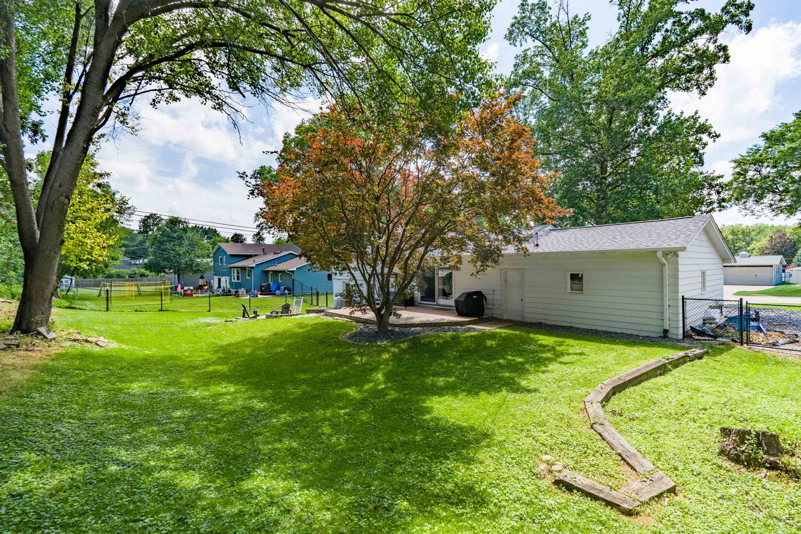 2327 Salem Court