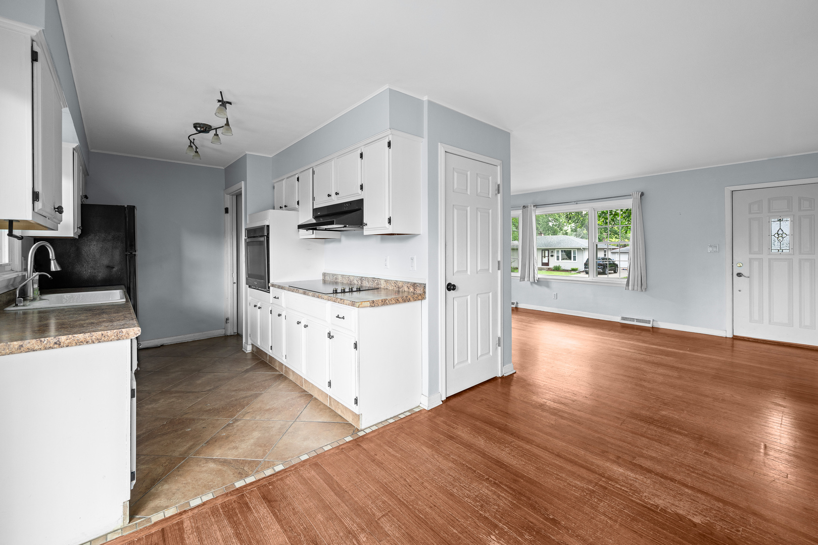3627 Cedar Street