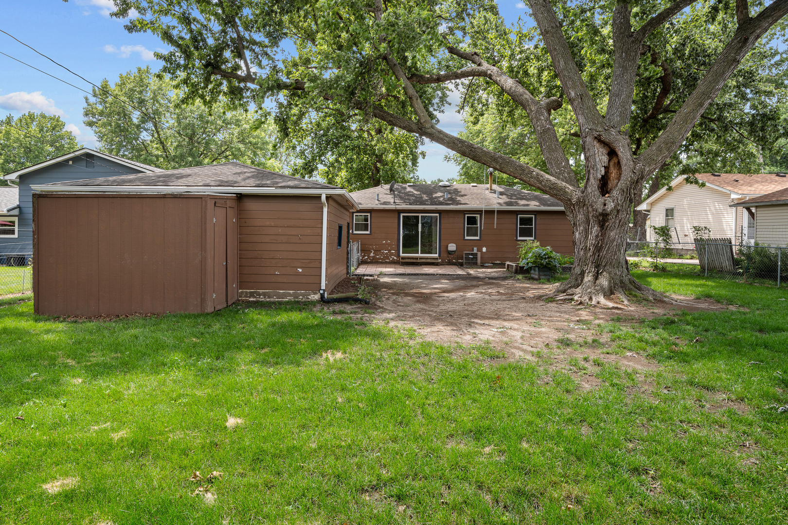 3627 Cedar Street