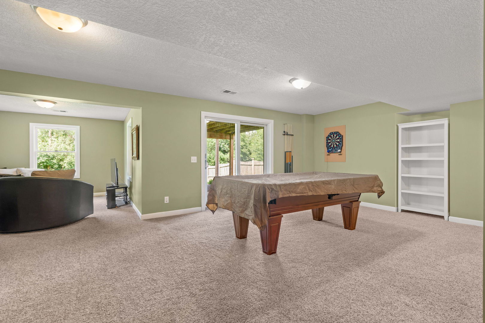 3212 Summertree Avenue