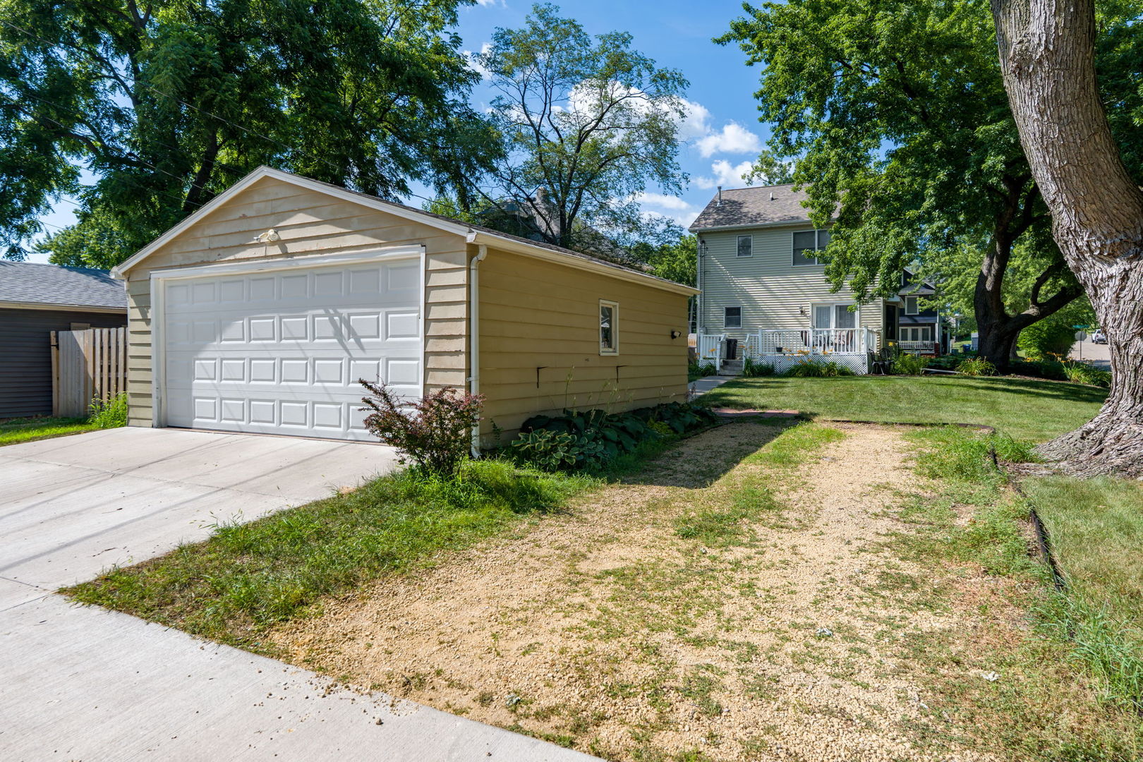 1543 Mississippi Boulevard