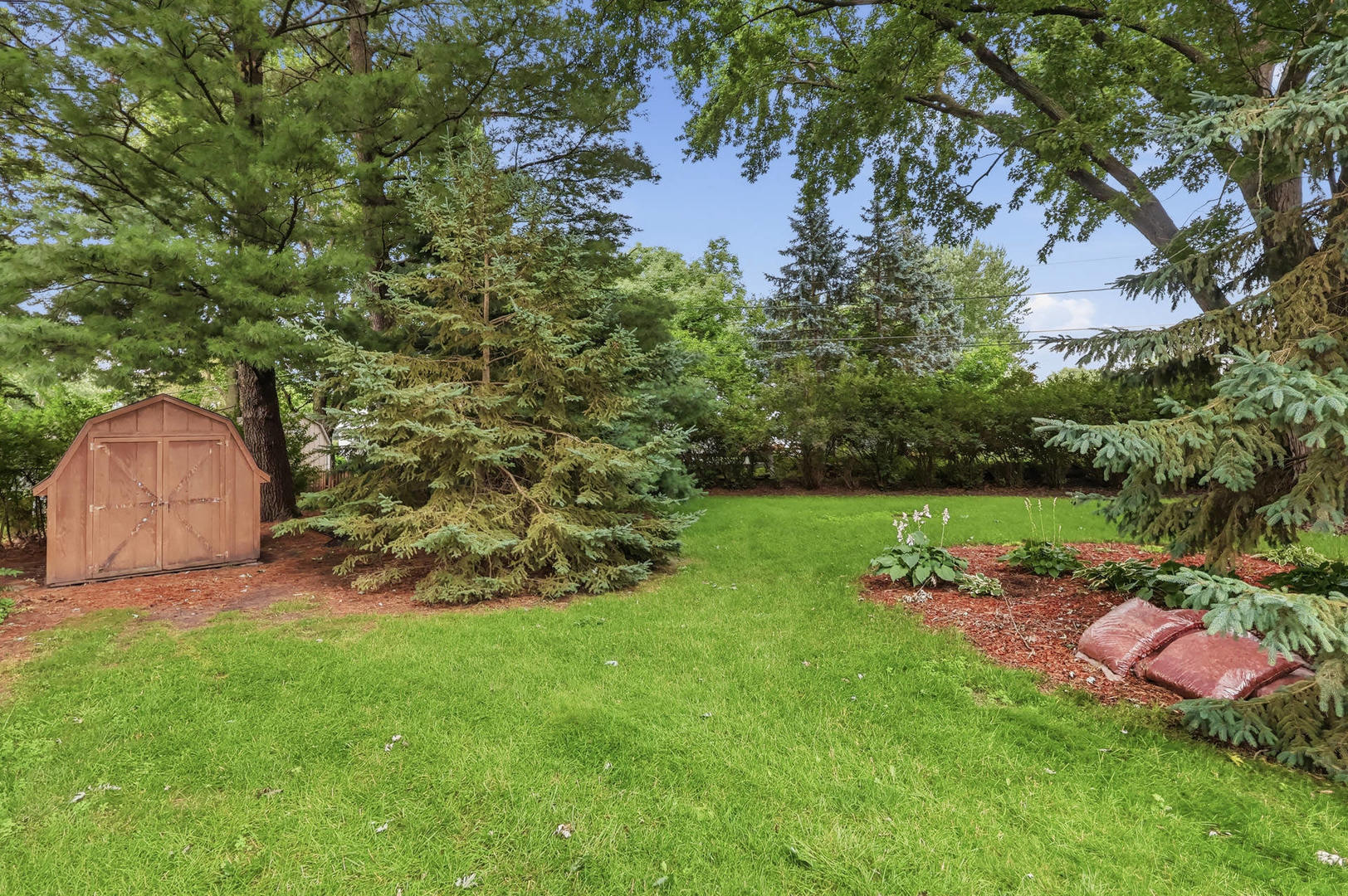 2903 Woodland Court