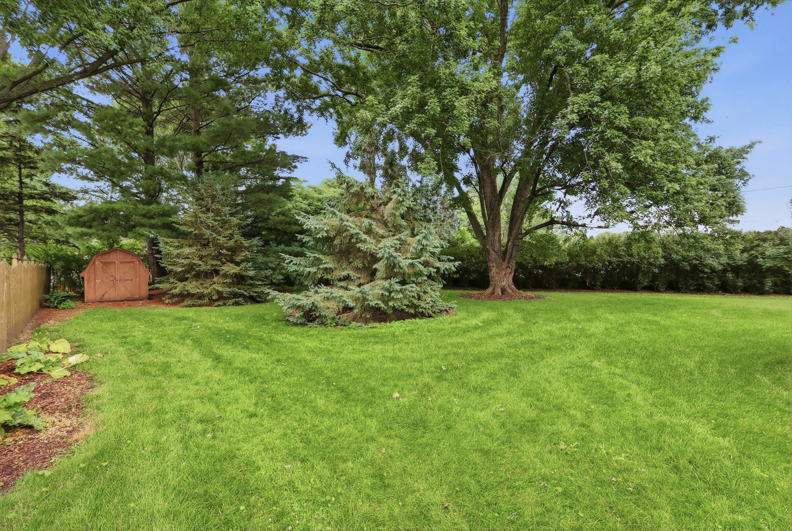 2903 Woodland Court