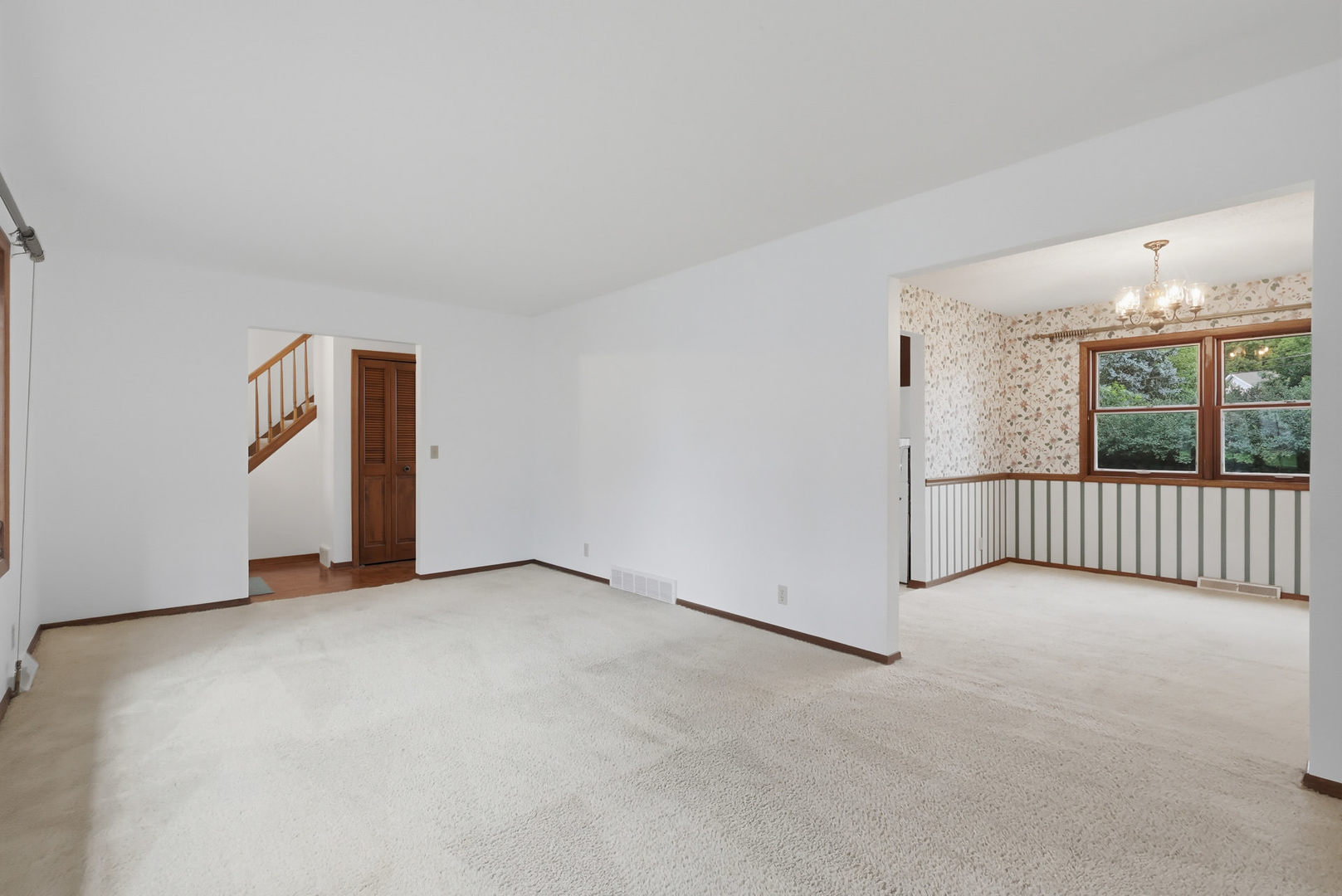 2903 Woodland Court