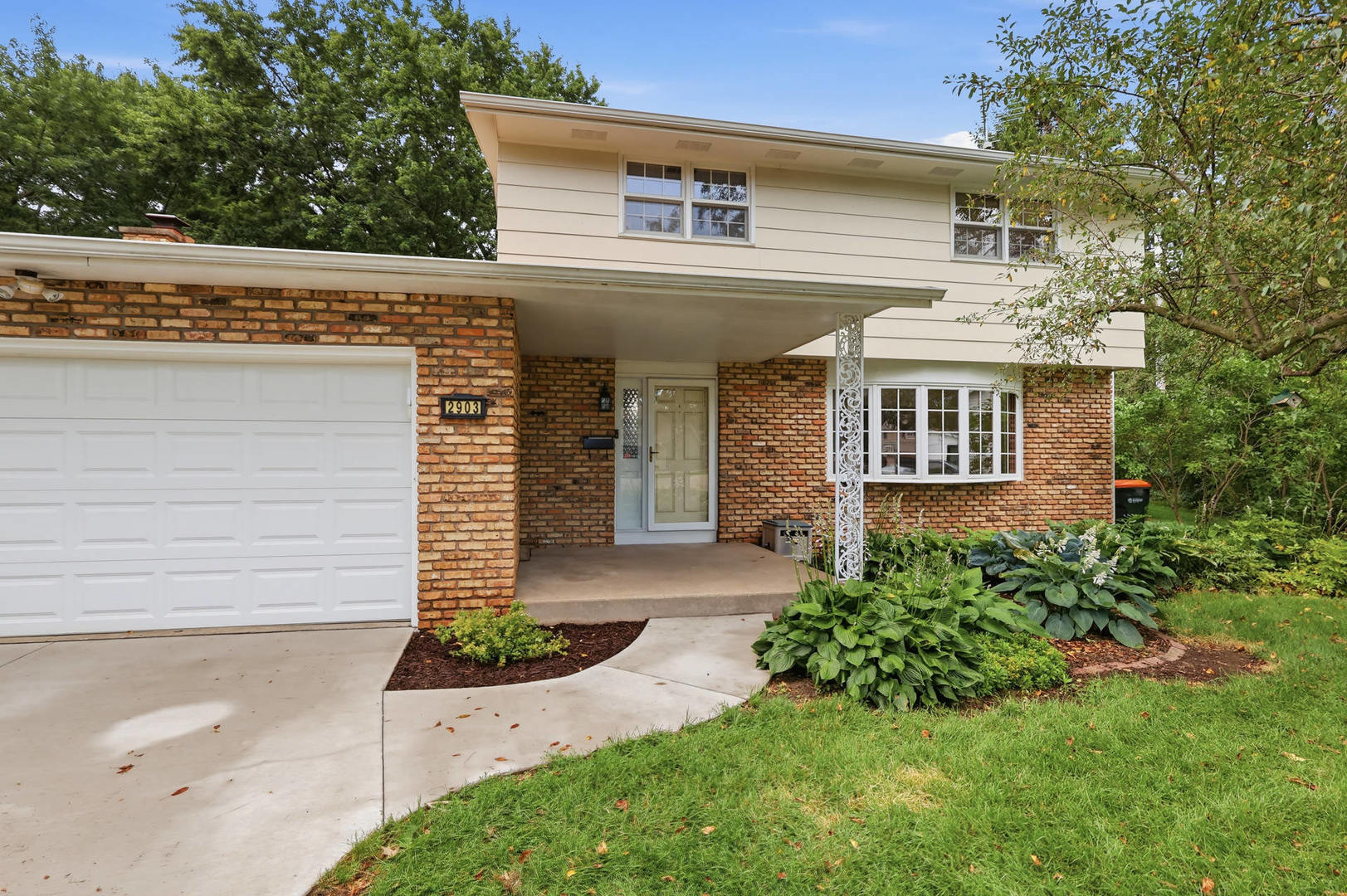 2903 Woodland Court