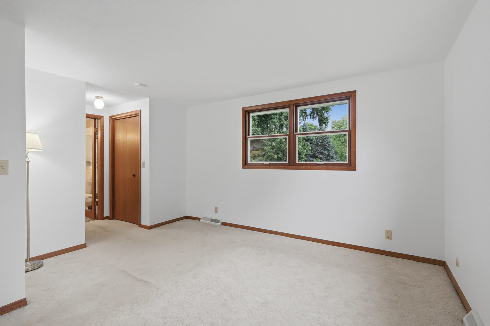 2903 Woodland Court
