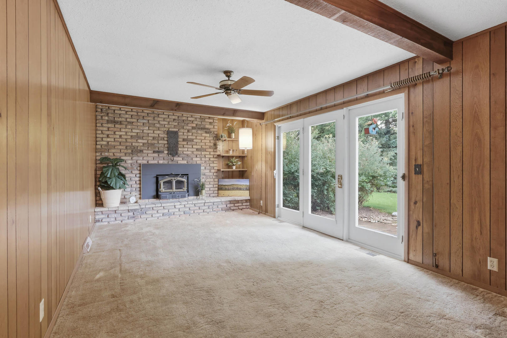 2903 Woodland Court