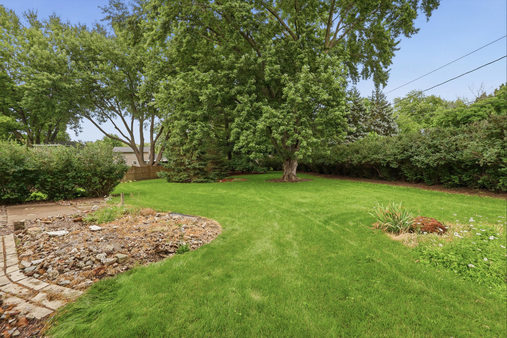 2903 Woodland Court