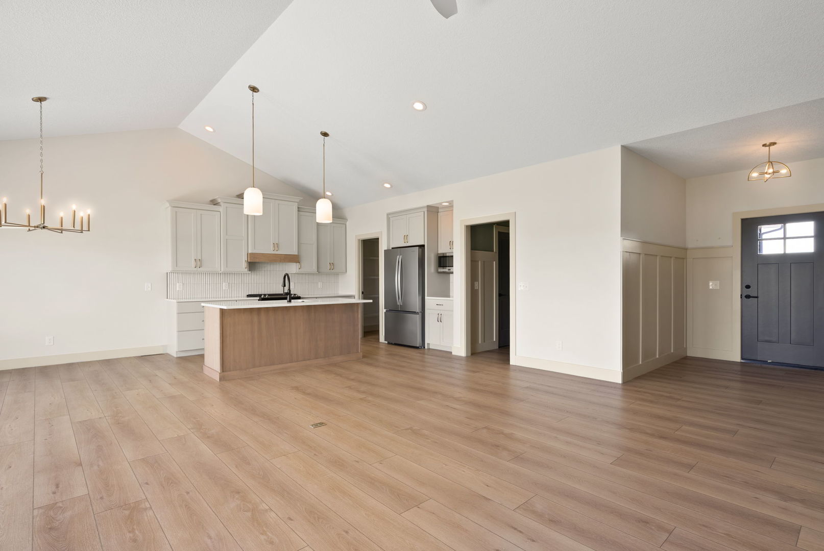 7001 Black Oak Drive