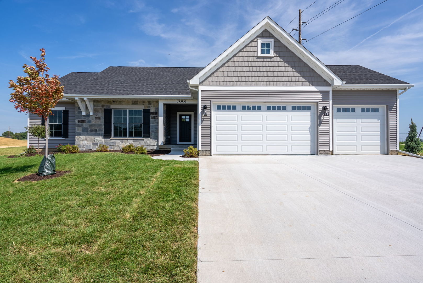 7001 Black Oak Drive