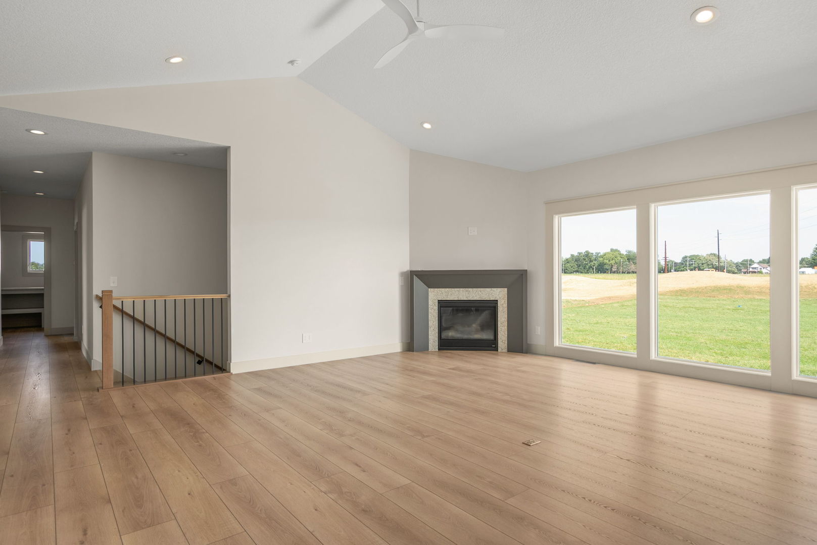 7001 Black Oak Drive